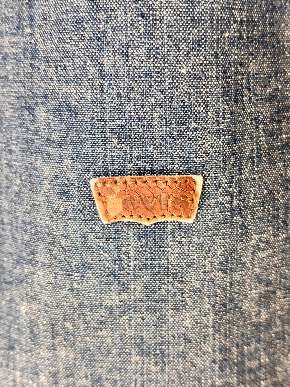 Vtg. 90’s Levi’s Limited Edition Chambray Denim  Snap Western Shirt XL - Picture 10 of 10